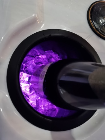 Гидромассажный спа-бассейн Kingston JCS-103 Гидромассажный спа-бассейн Kingston JCS-103