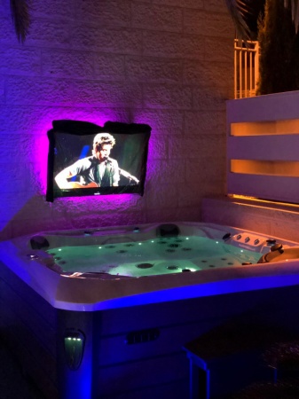 Гидромассажный спа-бассейн Sunrans SR806A