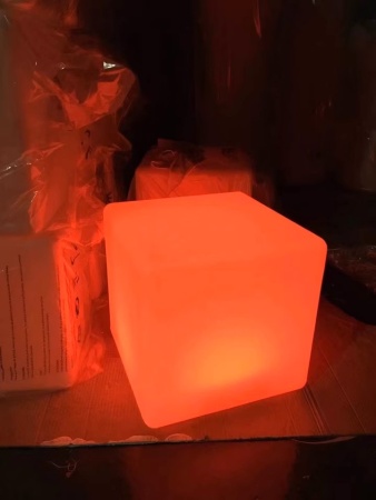 Светильник Куб 35 питание от сети 220В, RGB Светильник Куб 35 питание от сети 220В, RGB